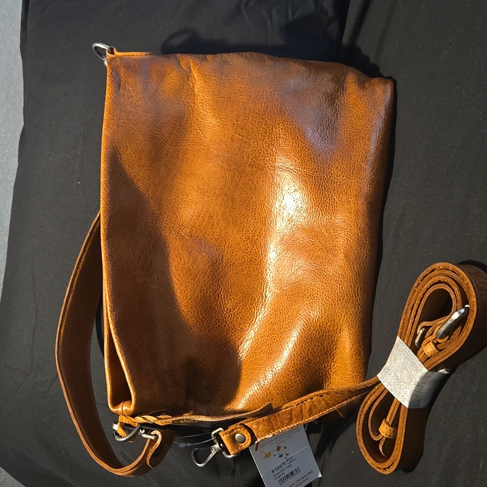 NEW WITH TAGS LATICO GRETCHEN BAG IN COGNAC!